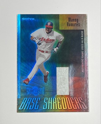 2000 Skybox Metal - Base Shredders Manny Ramirez (MEM)