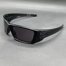 Oakley Fuel Cell OO9096-01 Sunglasses Black 60-19 Used
