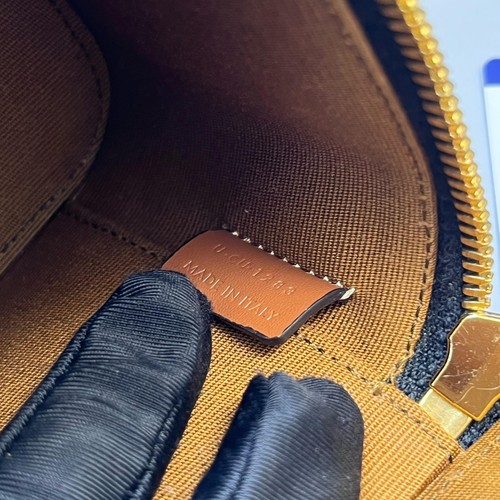 Celine Triomphe Monogram Adjustable Detachable Shoulder - Very Good #1E3I4FC - Picture 8 of 10