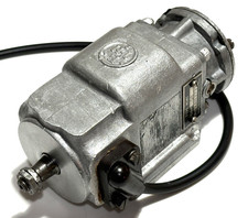 VINTAGE BTH MH1 Magneto Norton senza pari NOS