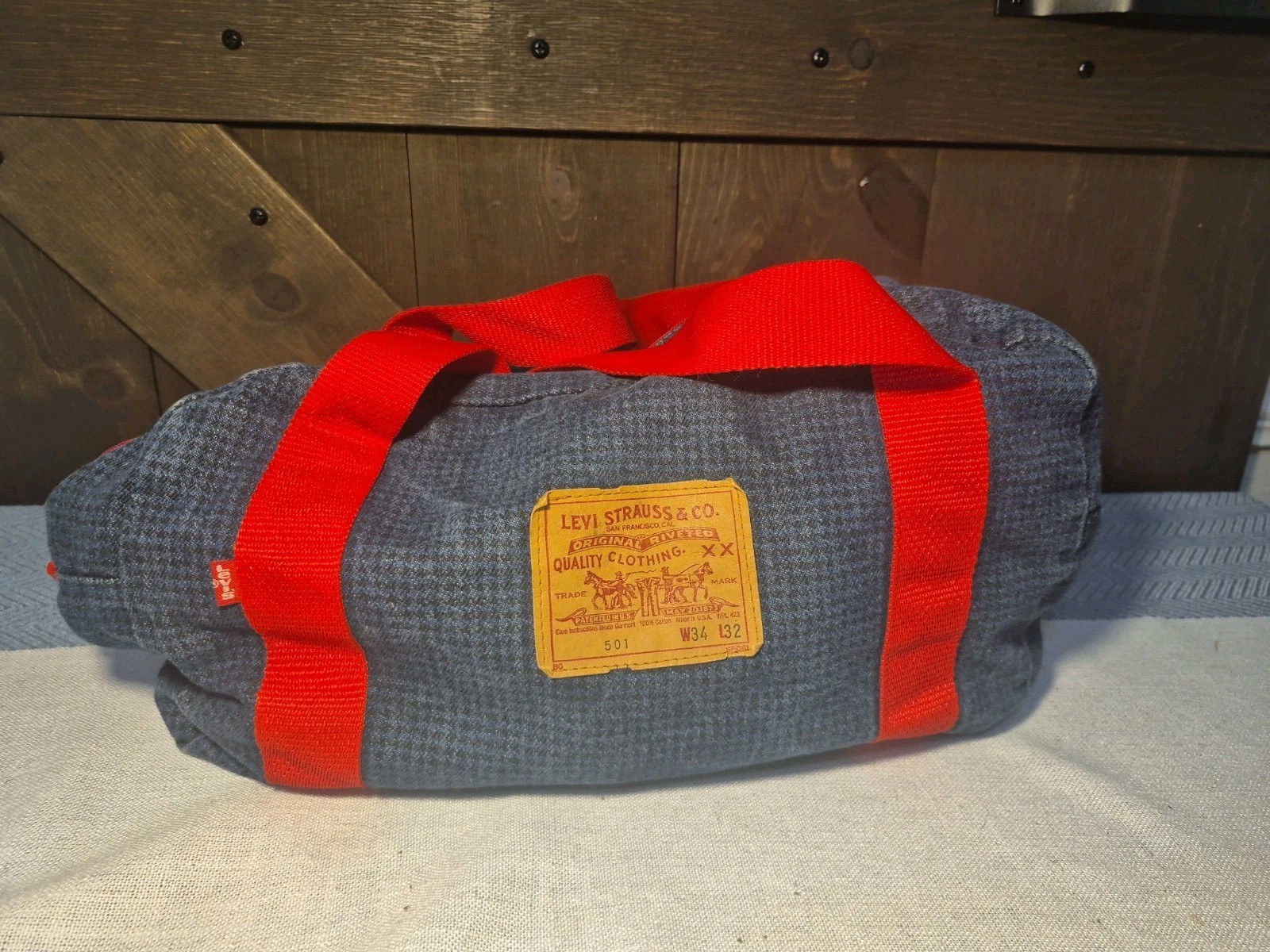 Vtg 80s Levi’s 501 Denim Duffel Bag Blue Zipper Closure Medium Size Made In USA