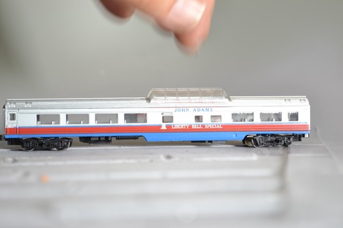 TREN LIBERTAD PINTADO ESCALA N 80689 | Condition: Used