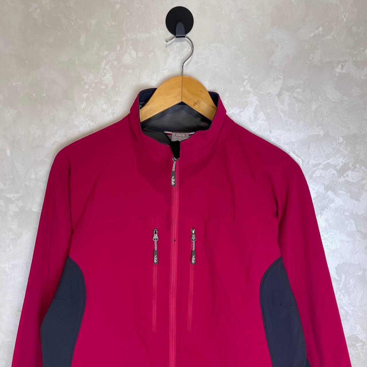 Rab Sawtooth Polyamide Softshell Jacket Pink Navy… - image 3
