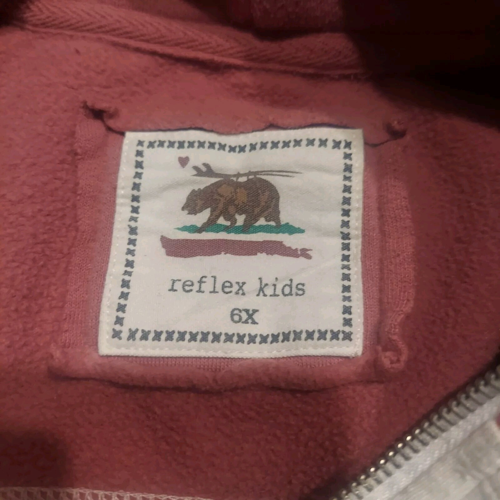 Picture 3 of 9