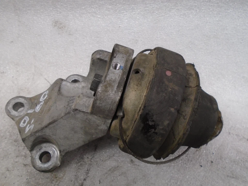 Volvo S60 2001-2004 montaje del motor delantero 8683936 OEM VP801303 Foto 2 de 4