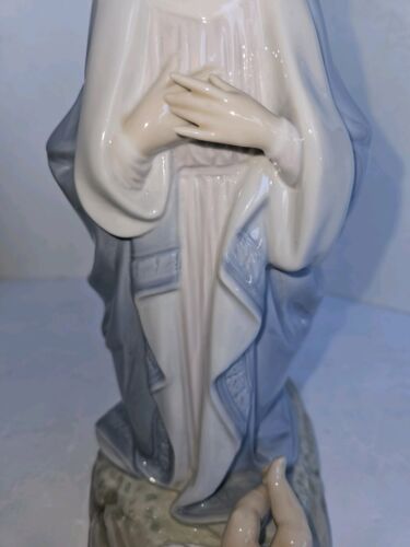 Lladro HOLY NIGHT NATIVITI MARY & BABY JESUS Figurine RELIGION 5796 Mint - Picture 6 of 10