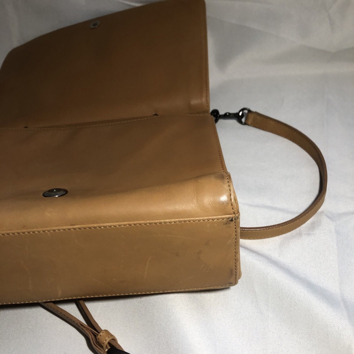 Vintage Coach Tan Leather Whitney Satchel Shoulder Crossbody Vintage Coach Tan Leather Whitney Satchel Shoulder Crossbody