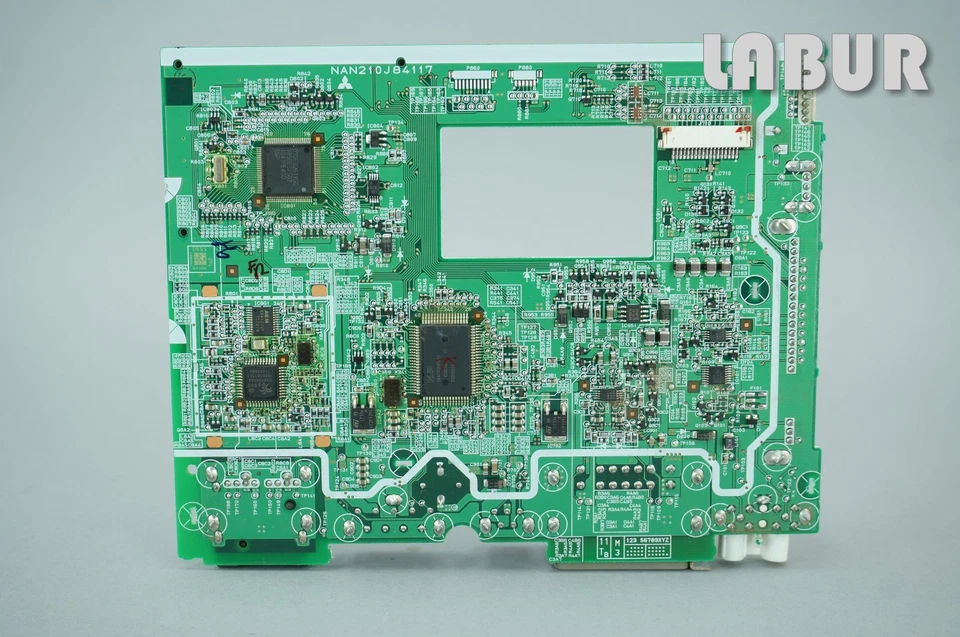 PLACA DE CIRCUITO UNIDAD PRINCIPAL DE RADIO ASTON MARTIN 08-12 DBS Foto 3 de 4