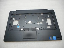  DELL LATITUDE E6440 PALMREST TOUCHPAD PRINT READER  0V7MXM  HUK10