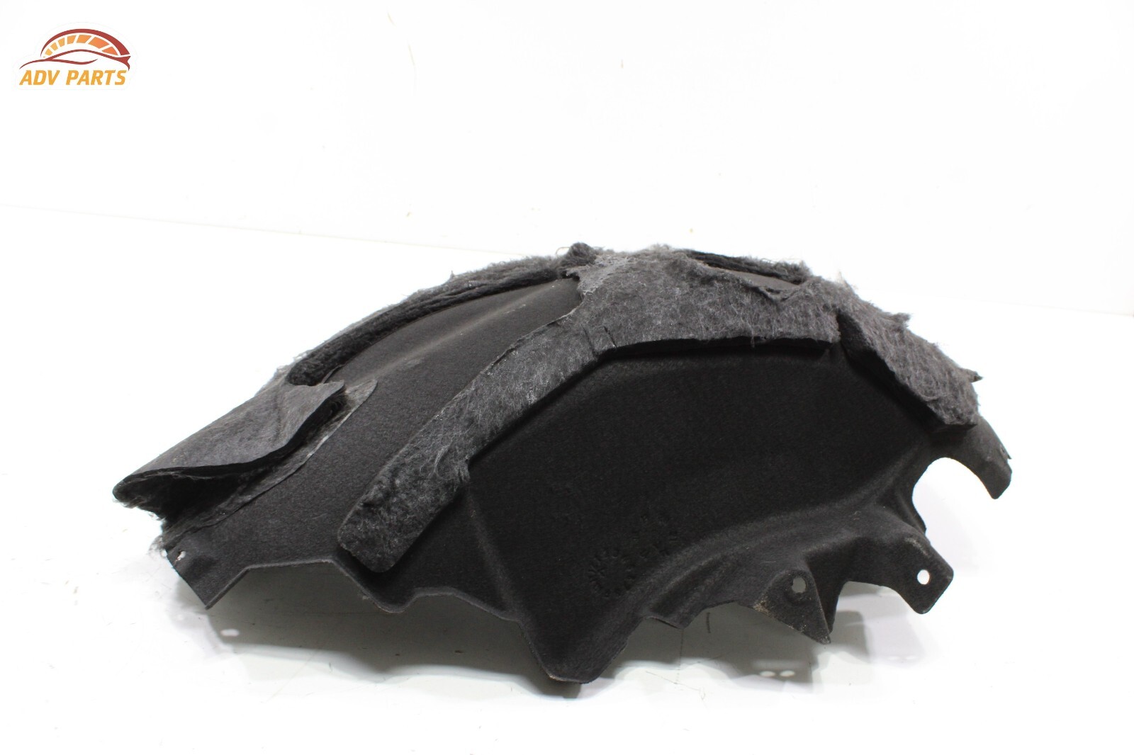 2017 - 2020 BENTLEY BENTAYGA REAR RIGHT QUARTER WHEELHOUSE LINER SHIELD OEM