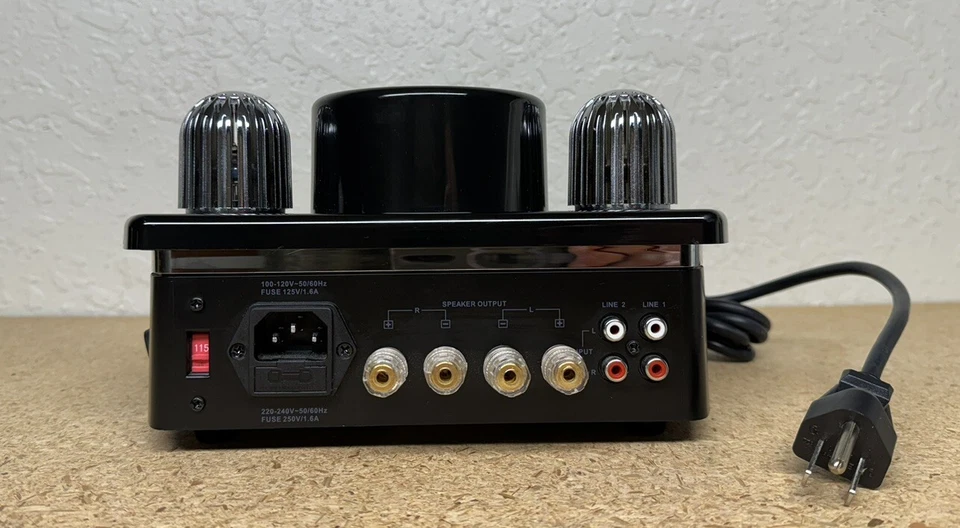 Amplificador de válvula de tubo Fatman Wi Foto 3 de 3