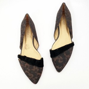 nine west velvet flats