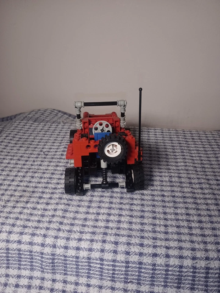 LEGO Technic 8820 Mountain Rambler, photo 4 of 5
