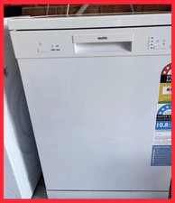 (AS NEW) Esatto 60cm Dishwasher Stainless Steel Interior + Manual Kitchen  White