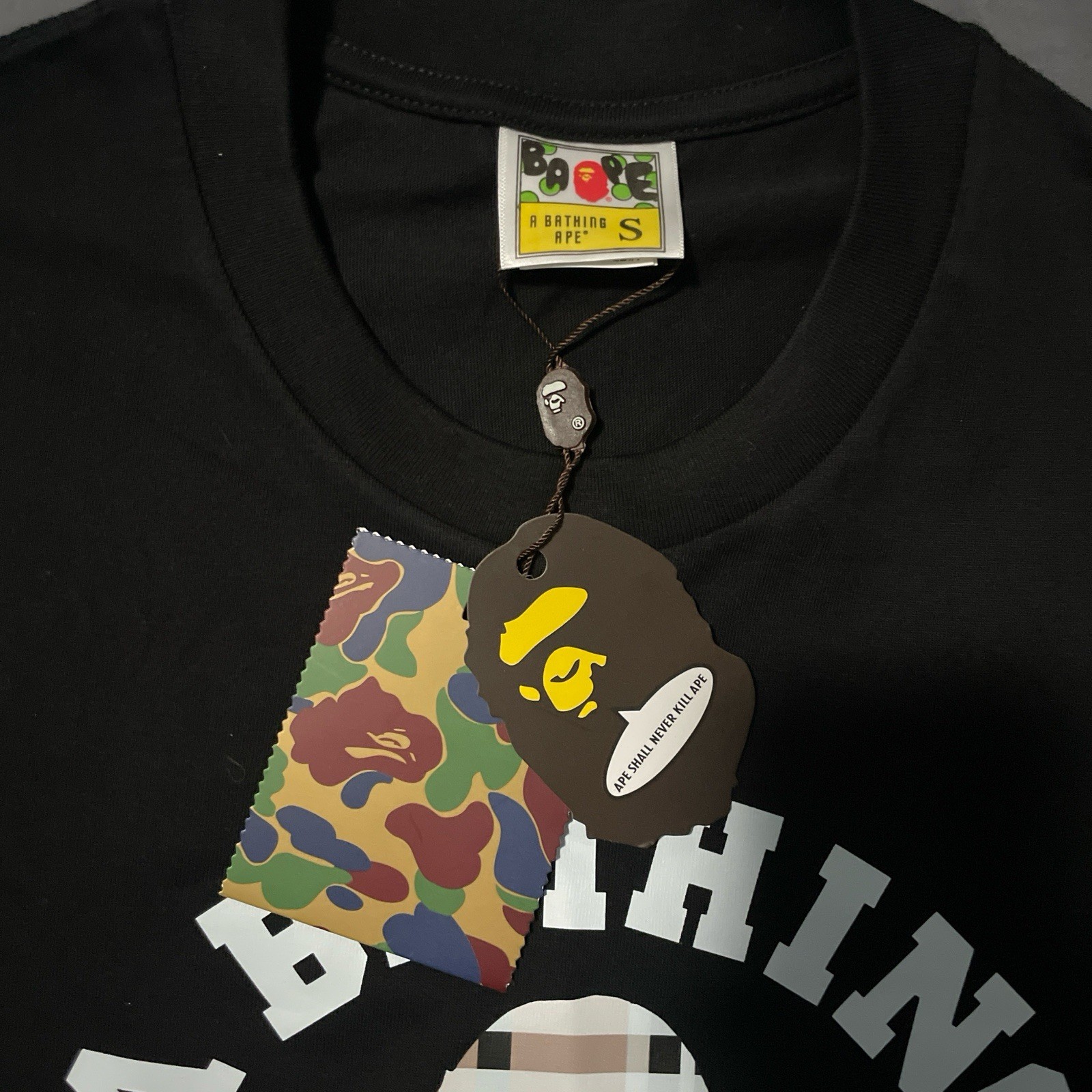 A Bathing Ape Plaid Logo Graphic Black Jersey Crew Neck Men's T-Shirt Size S thumbnail 2