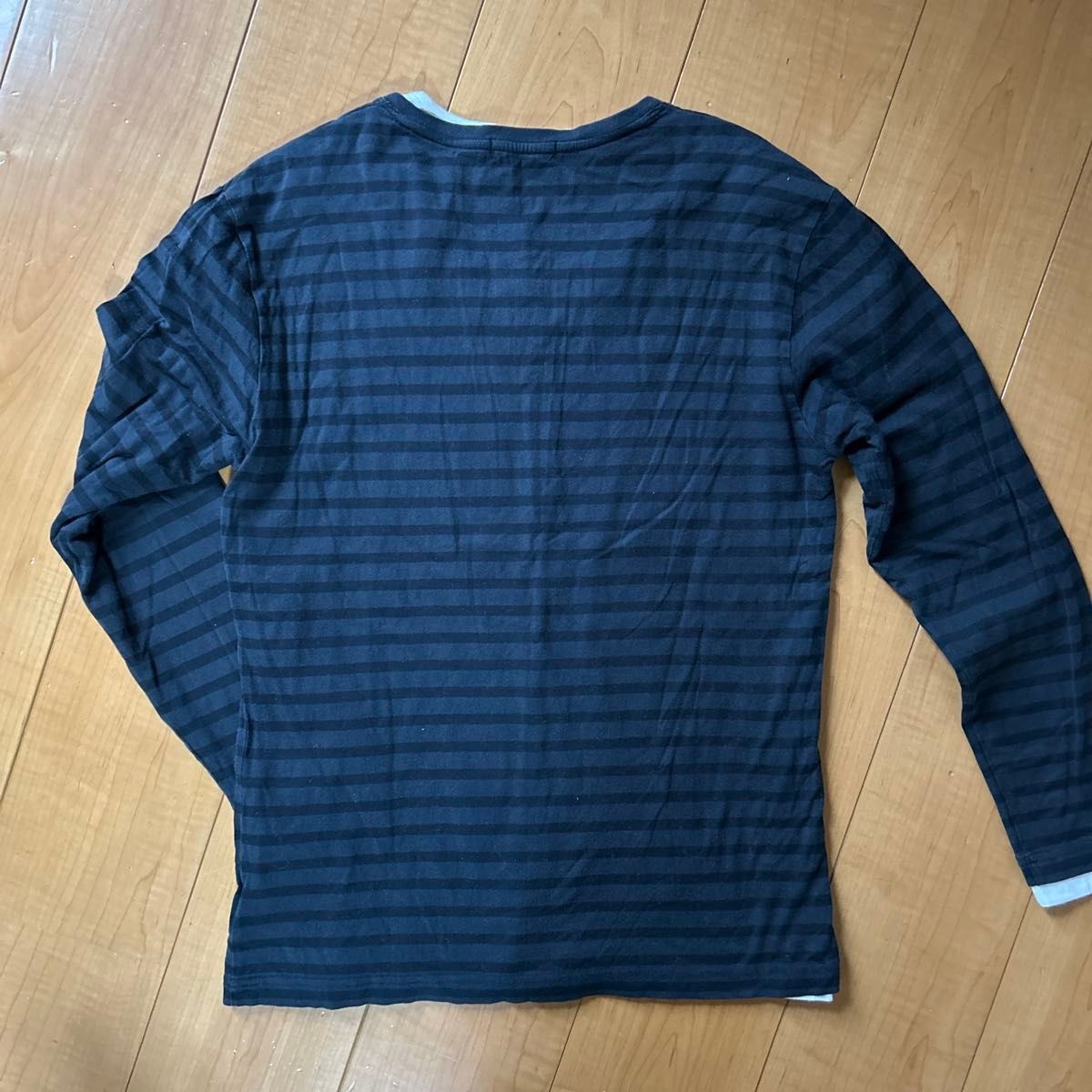 Authentic Burberry Black Label T-shirt Size 2 Black & White