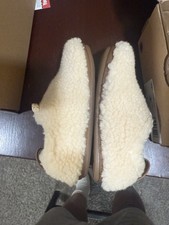 NEW TODDLER LITTLE KIDS SZ 8 NATURAL UGG PLUSHY FAUX SHEARLING SLIPPERS 1143792T