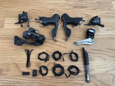 SHIMANO URTEGRA R8070 グループセット Shimano Ultegra RX R8070 Di2 Electronic Hydraulic Disc Brake