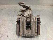 2Q0615423C bremssättel hinten links 4545444 SKODA SCALA NW 1.0 TSI 2019