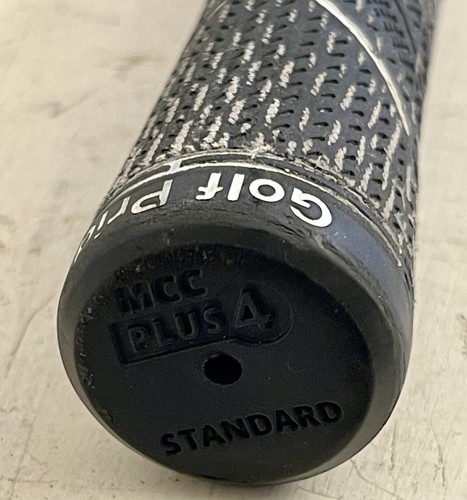 Titleist 905T 9.5* Driver Pro Titanium YS 6+ Stiff Graphite Design 45” Excellent - Picture 13 of 14