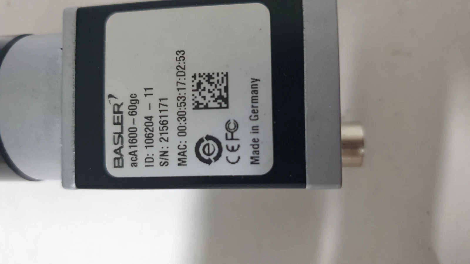 Basler label on the camera: acA1600-60gc, ID 106204-11, CE, FCC, made in Germany