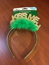 ST. PATRICKS DAY GREEN HEADBAND "KISS ME I'M IRISH" ON GOLD GLITTER FOAM