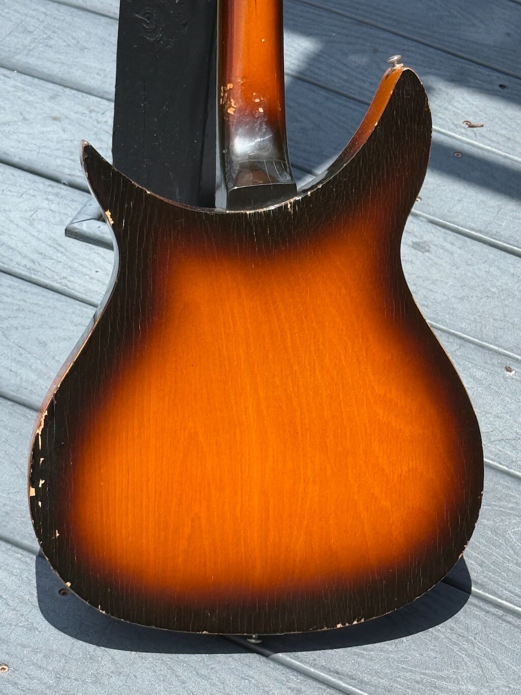 Picture 5 of 24