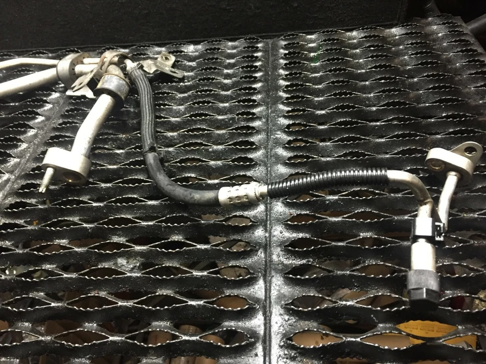 09 10 11 12 LINCOLN MKS AC A/C linha de tubulação de mangueira fabricante de equipamento original - Imagem 3 de 4