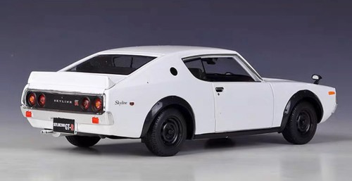 1:24 Scale 1973 Nissan Skyline 2000 GT-R Metal Car Model Toys Ornament GIFT IDEA - Picture 7 of 13