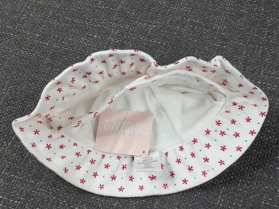 NUEVO NUEVO CON ETIQUETAS Gymboree 3-6 Meses Gorra Sol Sombrero Rojo Azul Pequeñas Flores Margarita Foto 4 de 4