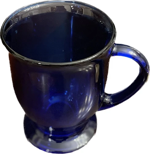 Vintage Anchor Hocking Solid Cobalt Blue Glass 16 oz Handle Pedestal Mug Cup USA
