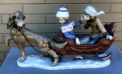 リヤドロLLADRO 「グレート・デン」 Lladro #5037 “Sleigh Ride” | eBay