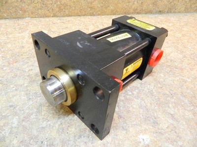 YATES  2-1/2''  Bore X 1-1/2''  Stroke  Hydraulic Cylinder *NO THREADS ON ROD*