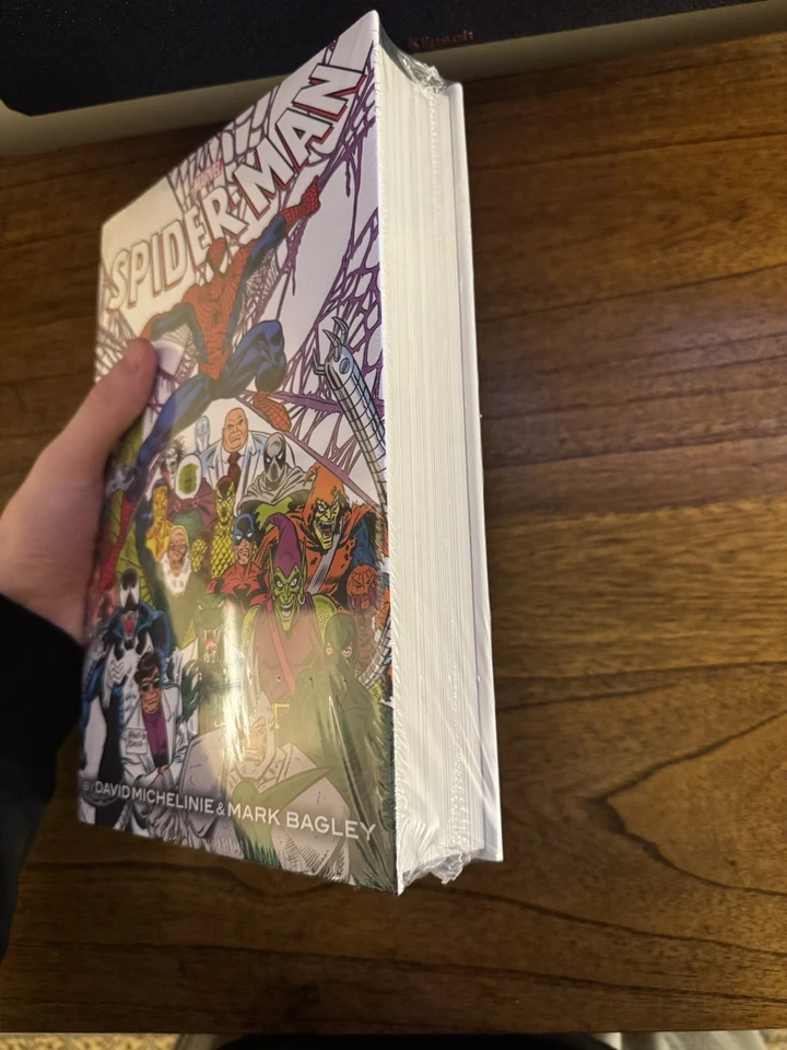 Marvel Comics ‘Spider-Man by David Michelinie & Mark Bagley Omnibus’ Vol. 1 - Image 3 of 3