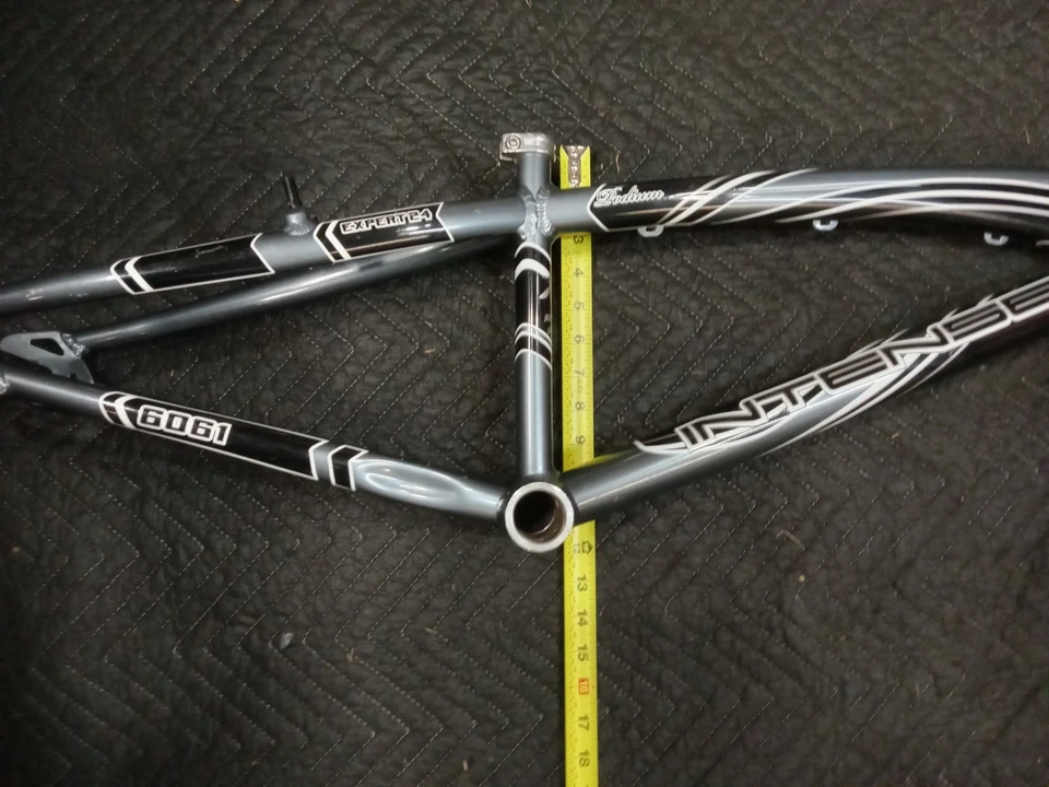 Cuadro de bicicleta BMX de aluminio intenso Podium Pro XL 6061 Foto 4 de 4