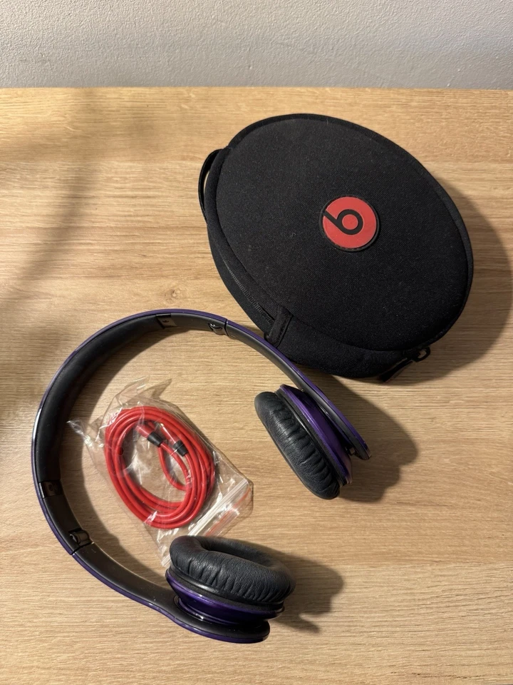 Purple Beats by Dr. Dre Beats With Case And Red Cable (Unbranded Cable), photo 1 of 5