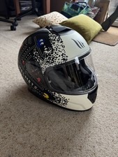 MT Thunder 3 SV ONE (PAC MAN)  Matt Black / white  Motorcycle Motorbike Helmet