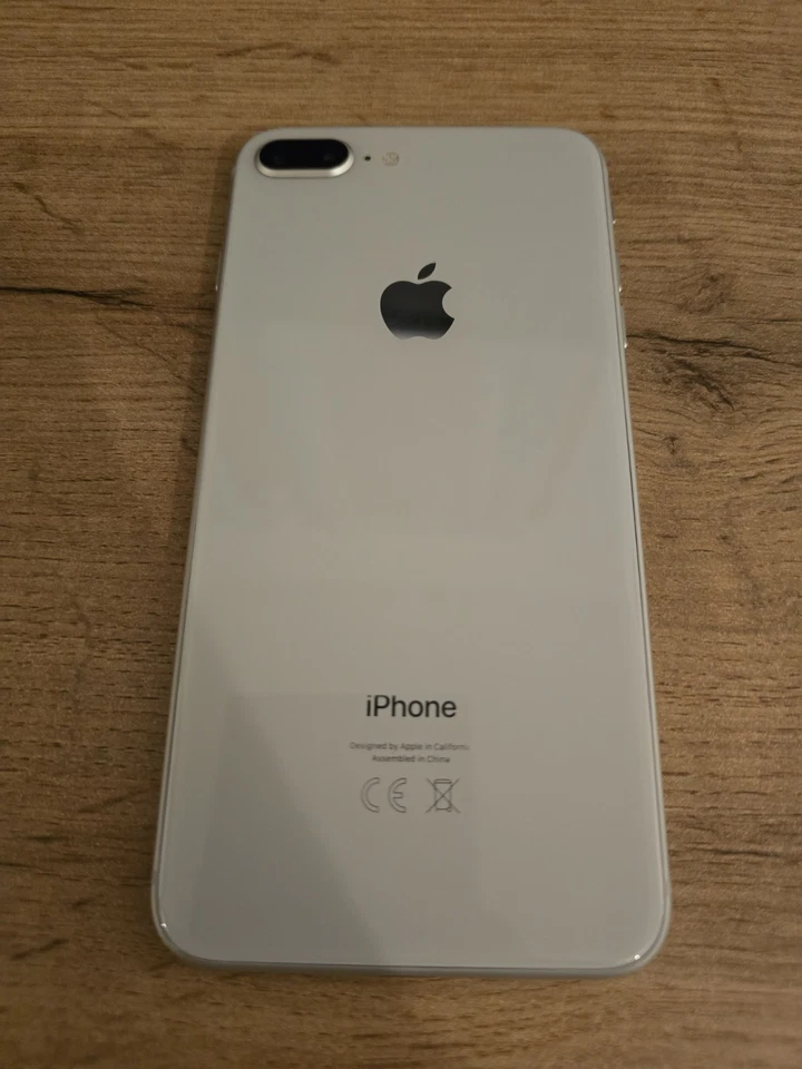 Apple iPhone 8 Plus - 256 Go - Argent (Désimlocké) - Photo 2/3