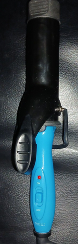 FHI PLATFORM HEAT 1.5 IN BARRELL CURLING IRON - 第 1/3 張圖片