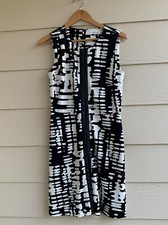 Calvin Klein White/Black Sheath Dress Size 8 Printed Back Zip Closure EUC