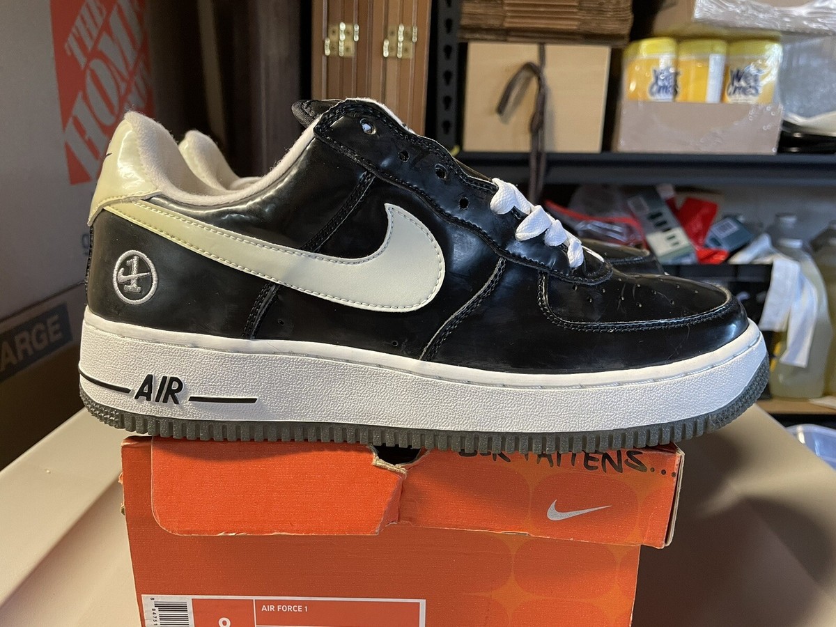 NIKE エアフォース・ワン(2005年製) 2005 Nike Air Force 1 One Chosen One 1 Euro Size 9 306509 014