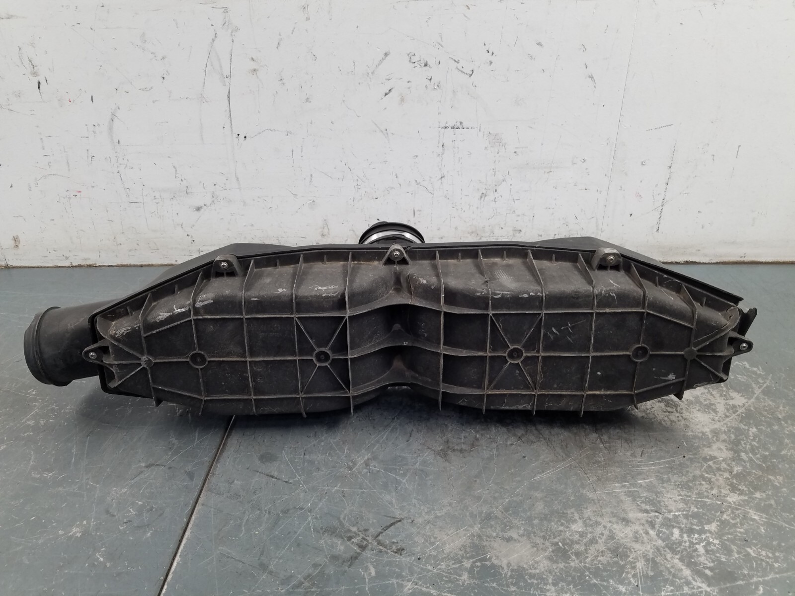 2016 Porsche 911 GT3 RS Air Filter Housing - Damage #2420 P8