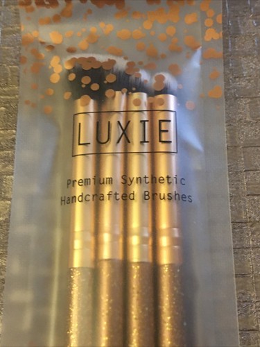 Luxie Luminous 4 Piece Gold Glitter Eye Makeup Brush Set New In Package +FREE🎁 - Picture 3 of 9