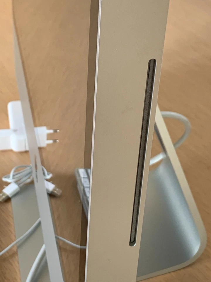 iMac 20" - Intel Core 2 Duo 2 GHz 4GB de RAM (2007) - Imagen 3 de 4