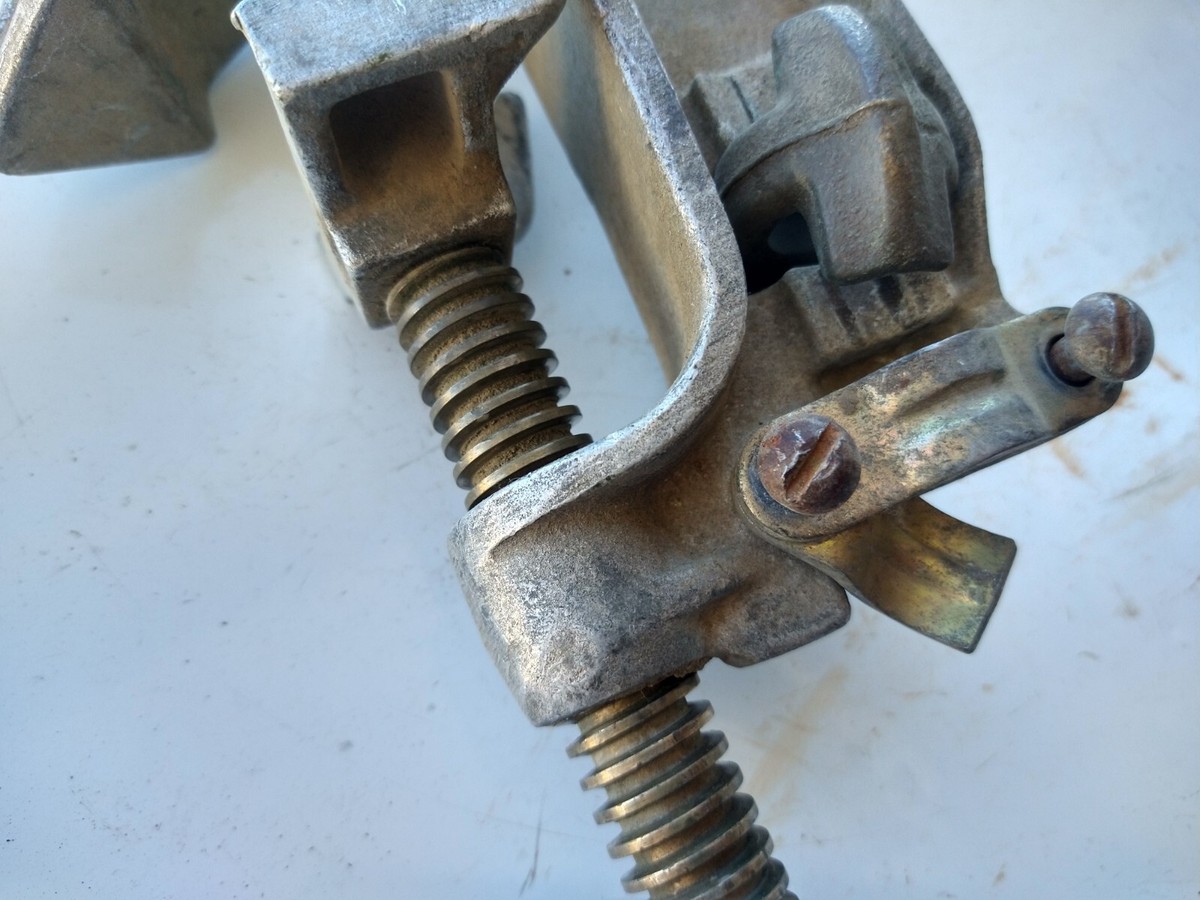 Hubbell Chance C Ground Clamp C6002281 .16-2.0 Smooth Jaw | eBay