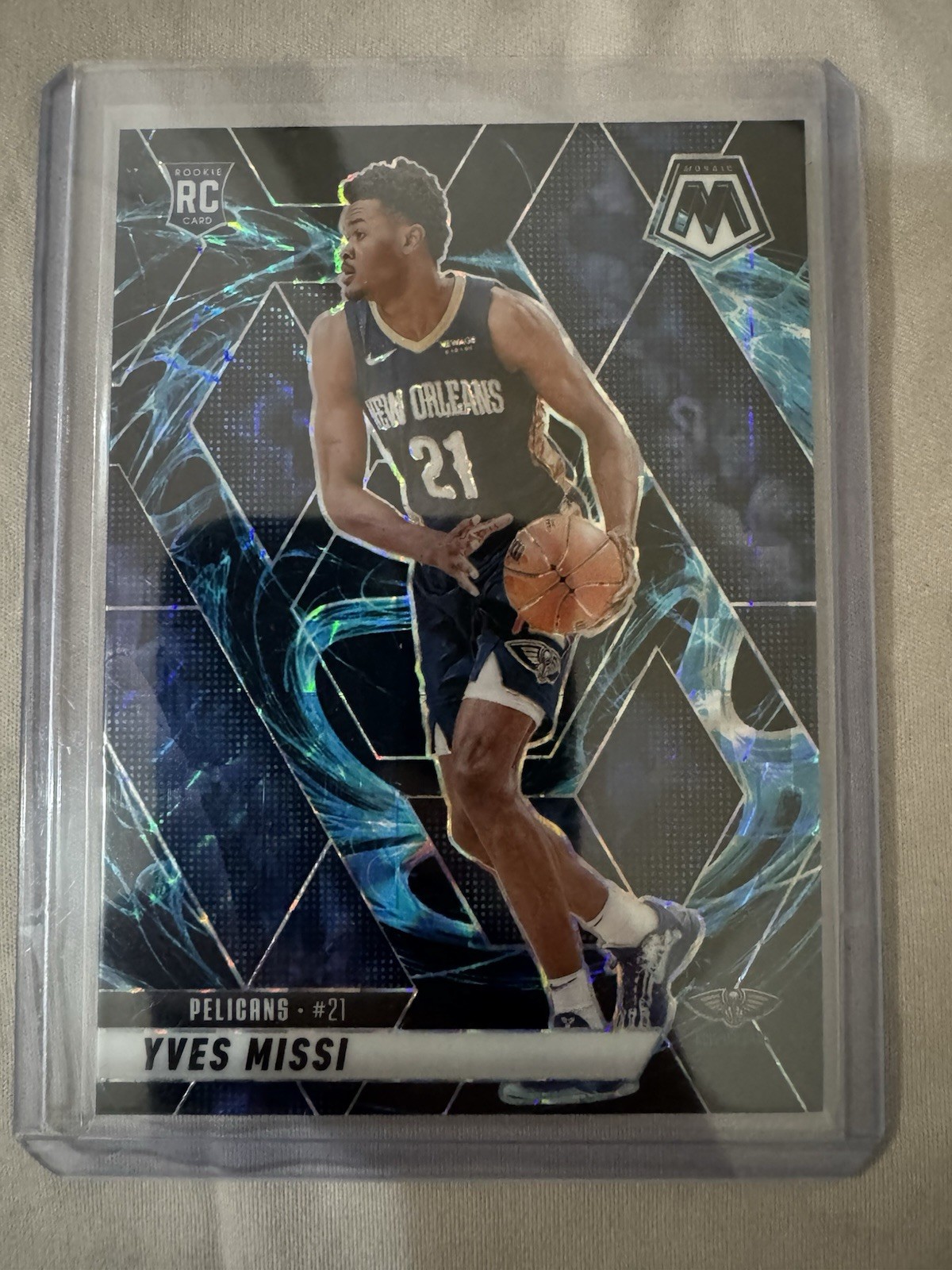 2024-25 Panini Mosaic Rookies Yves Missi #243 Genesis Mosaic Prizm (RC)