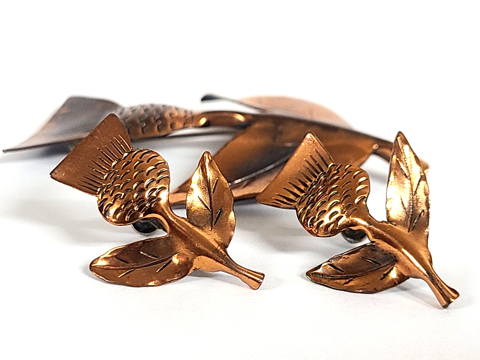 Vintage Stuart NYE Hand Wrought Thistle Brooch/Pin & Earrings Set