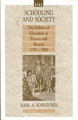 Schooling and Society: The Politics of Education in Buch Berg Publishers