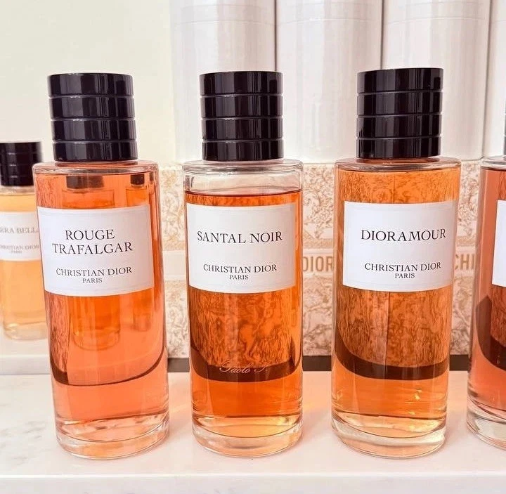 Dior 1,5 ml La Collection Privee Fragancia Dior Miniatura Perfume Regalo - TÚ ELIGES Foto 4 de 4