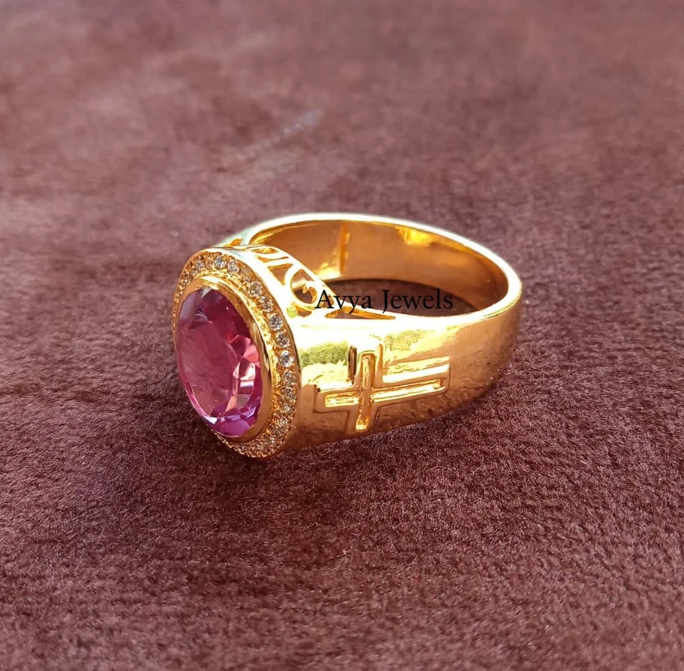 Мужское кольцо-епископ с имитацией аметиста овальной огранки 4 карата с покрытием из желтого золота 14 карат - Изображение 4 из 4